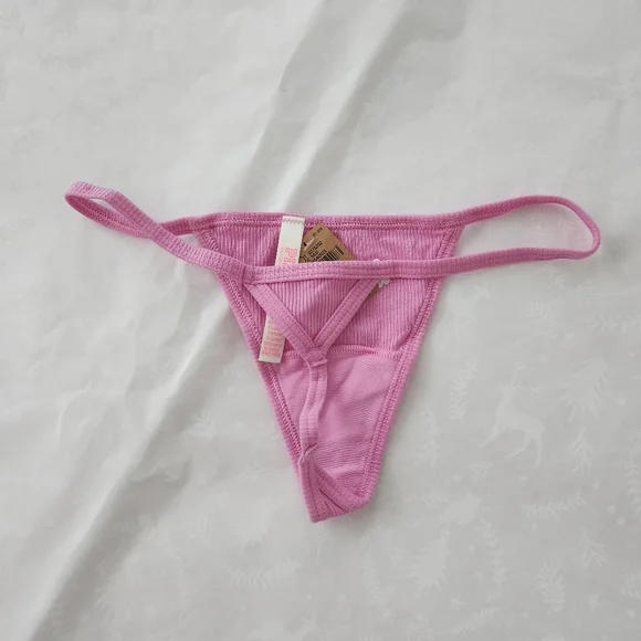 ππ₯NWT PINK Victoria's Secret V-string panties Ribbed cotton pink flowers - Picture 3 of 3
